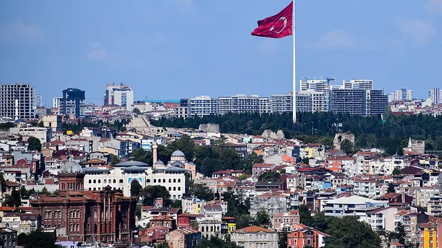 Büyük Çamlıca Tepesi — 267 metre, İstanbul'un en yüksek noktası Büyük Çamlıca Tepesi — İstanbul | Come Rent Gezi Rehberi