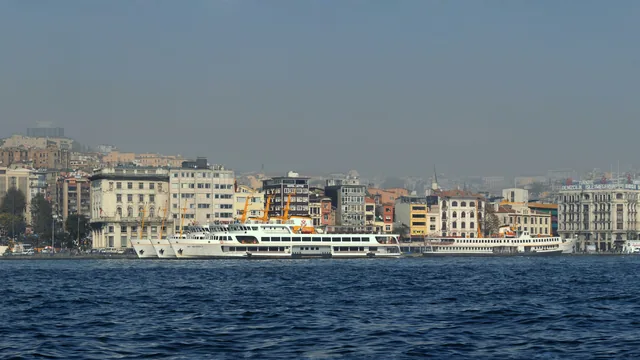 Galata Kulesi — 1348 Ceneviz yapımı, 66 metre yükseklik Galata Kulesi — İstanbul | Come Rent Gezi Rehberi